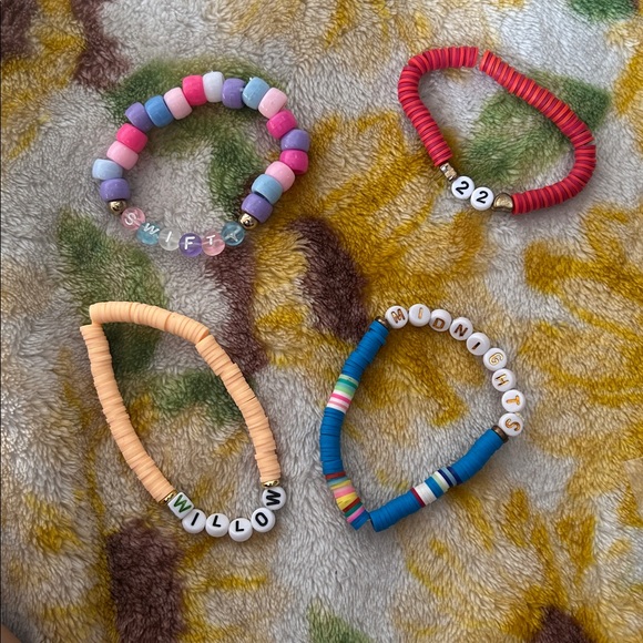 Taylor Swift bundle for swiftie fan  with air fresheners & swifty bracelets - Picture 3 of 4